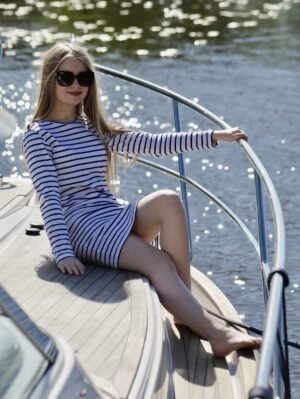 Платье в полоску